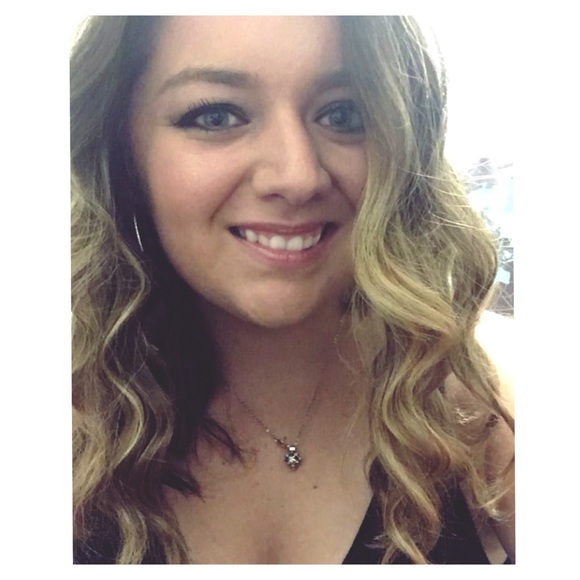 Meet your Posher, Samantha - Picture 1 of 1